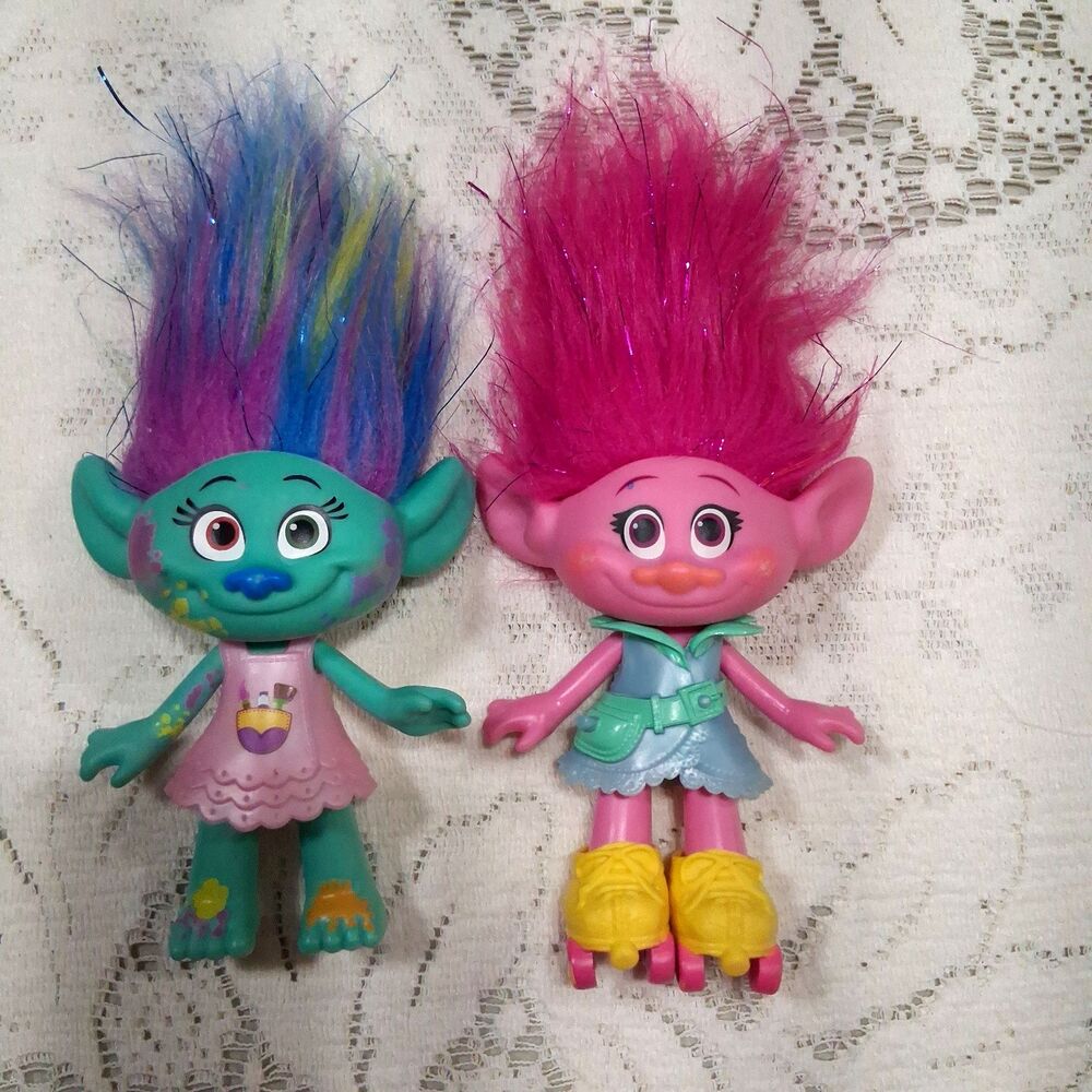 Dreamworks Trolls Poppy & Harper 4" Dolls Lot Hasbro 2016 Skates Dresses